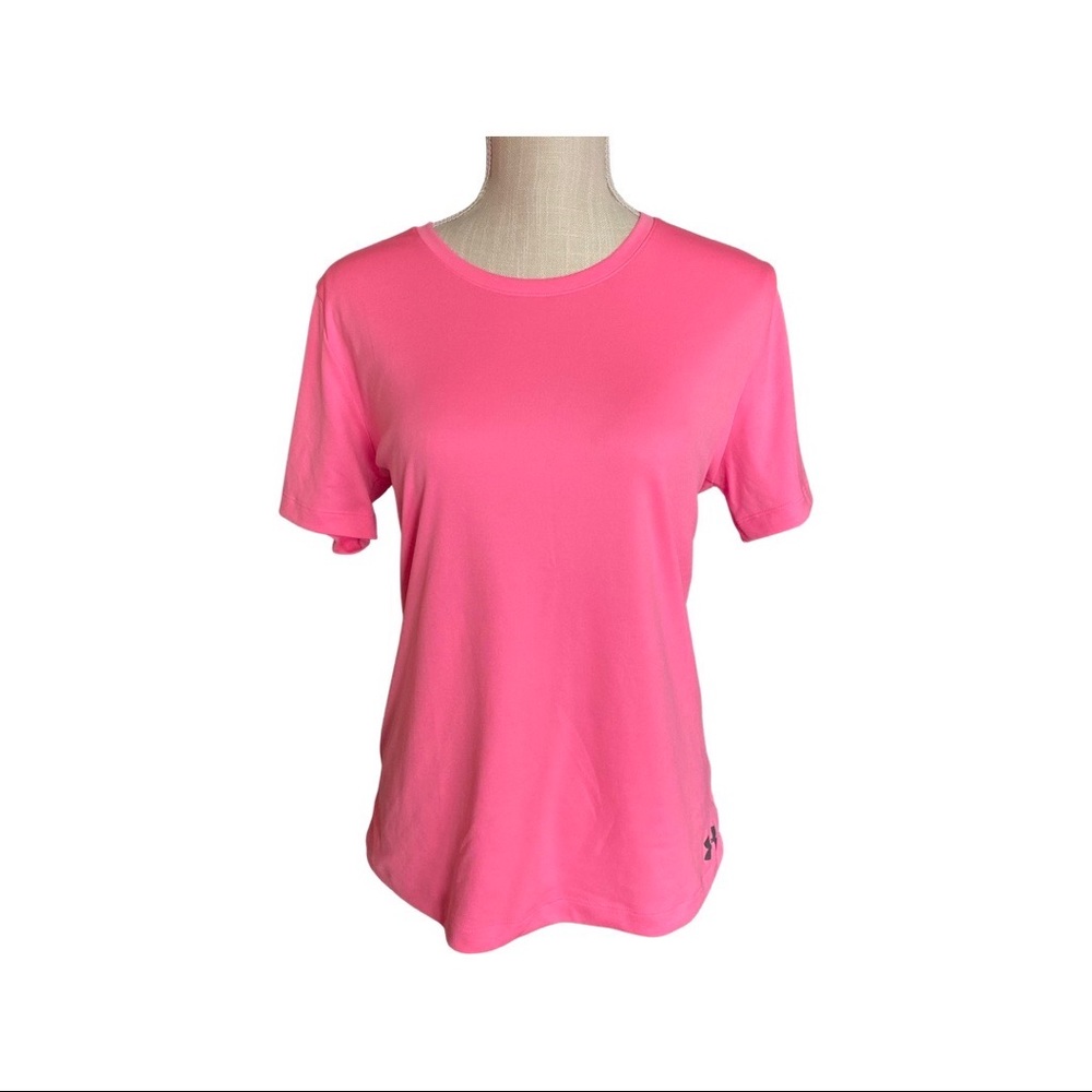 Under Armour pink semi-fitted T-shirt size L
